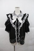 NOEMIE / 袖レースアップフリルブラウス  黒 I-25-12-22-004-LO-BL-SA-ZI