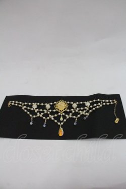 画像1: BABY,THE STARS SHINE BRIGHT / La Belle et la secret de la rose パールチョーカー  ゴールドＸ白 I-25-12-24-004-BA-AC-SA-ZI