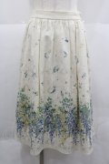 axes femme / フラワープリントスカート  アイボリーＸ青Ｘ緑 I-25-12-24-118-AX-SK-SA-ZI