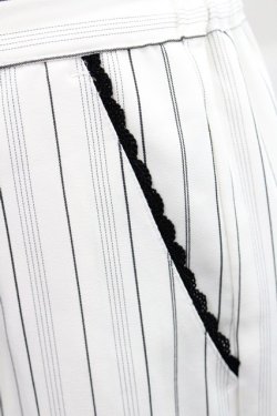 画像4: axes femme / 裾刺繍ストライプワイドパンツ  白Ｘ黒 I-25-12-27-116-AX-PA-SA-ZI