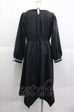 画像2: axes femme / ブロッキング風イレヘムワンピース  黒Ｘ白 I-25-12-29-068-AX-OP-SA-ZI