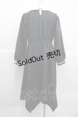 画像2: axes femme / ブロッキング風イレヘムワンピース  黒Ｘ白 I-25-12-29-068-AX-OP-SA-ZT566