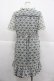 画像2: axes femme / 小花×ドットフロッキーワンピース  白Ｘ青Ｘ黒 I-25-12-29-076-AX-OP-SA-ZI (2)