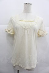 axes femme / 袖リボンインナープルオーバー M キナリ I-25-12-29-037-AX-TO-SA-ZI