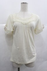 axes femme / リボン&蝶袖インナーPO M キナリ I-25-12-29-038-AX-TO-SA-ZI