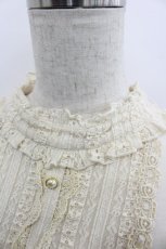 画像3: axes femme / 胸元レース切替カットソーブラウス M アイボリー I-25-12-29-041-AX-TO-SA-ZT563 (3)