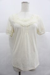 axes femme / リボン&蝶袖インナーPO M キナリ I-25-12-29-005-AX-TO-SA-ZI