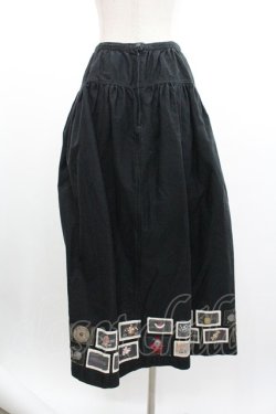 画像2: PINK HOUSE / 裾ワッペンスカート  黒 I-26-01-04-051-LO-SK-SA-ZI