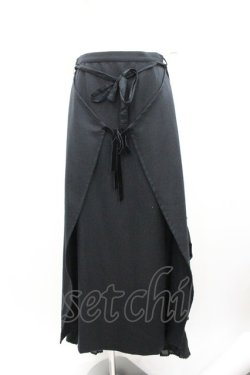 画像1: PINK HOUSE / エプロンデザインロングスカート  黒 I-26-01-04-076-LO-SK-SA-ZI