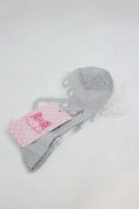 画像1: Angelic Pretty / ドットクリームクルー丈ソックス  シルバー I-26-01-04-102-AP-ZA-SA-ZI (1)