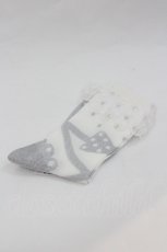 画像2: Angelic Pretty / ドットクリームクルー丈ソックス  シルバー I-26-01-04-102-AP-ZA-SA-ZI (2)