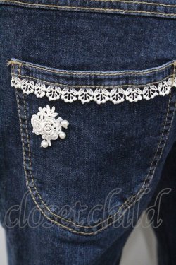 画像4: axes femme / ローズレースデニムパンツ  インディゴ I-26-01-06-085-AX-PA-TE-ZI