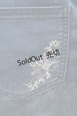 画像4: axes femme / 裾レースストレッチデニムパンツ L ブルー I-26-01-06-095-AX-PA-TE-ZI