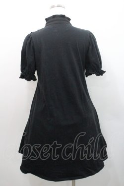 画像2: Jamieエーエヌケー / ハイネックフリル半袖カットワンピース  黒 I-26-01-08-074-0-OP-SA-ZI