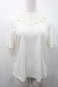 INGEBORG / フリル襟&モチーフ付半袖トップス M アイボリー I-26-01-10-029-LO-TO-SA-ZI