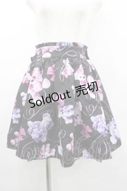 画像1: TRAVAS TOKYO / BEARリボンプリントスカート  黒Ｘパープル I-26-01-10-111-PU-SK-SA-ZI