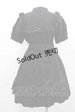 画像2: axes femme POETIQUE / フロントピンタック&フリル半袖ワンピース  黒 I-26-01-13-072-AX-OP-SA-ZI