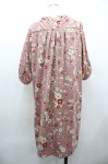 画像2: PINK HOUSE / 胸元切り替え花柄五分袖ワンピース  ピンク I-26-01-18-055-LO-OP-SA-ZS (2)