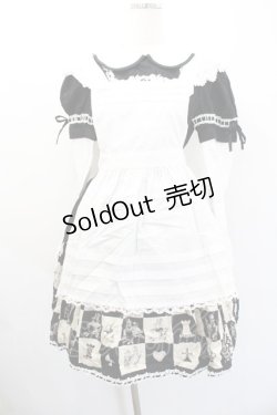 画像1: BABY,THE STARS SHINE BRIGHT / チェス柄アリスのカフェワンピース  黒Ｘ白 I-26-01-20-043-BA-OP-SA-ZI