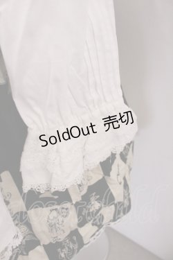 画像2: BABY,THE STARS SHINE BRIGHT / チェス柄アリスのカフェワンピース  黒Ｘ白 I-26-01-20-043-BA-OP-SA-ZI