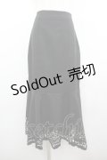 An MILLE / 裾切り抜きレーススカート  黒 I-26-01-20-086-EL-SK-SA-ZI