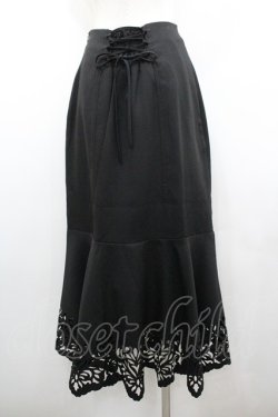 画像2: An MILLE / 裾切り抜きレーススカート  黒 I-26-01-20-086-EL-SK-SA-ZI