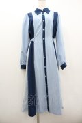 axes femme / レース切替配色シャツワンピース  ブルー I-26-01-22-043-AX-OP-SA-ZI