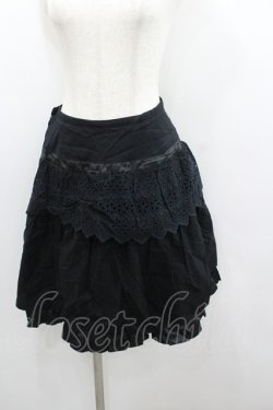 画像1: Emily Temple cute / レースデザインスカート  黒 I-26-01-22-050-ET-SK-SA-ZI