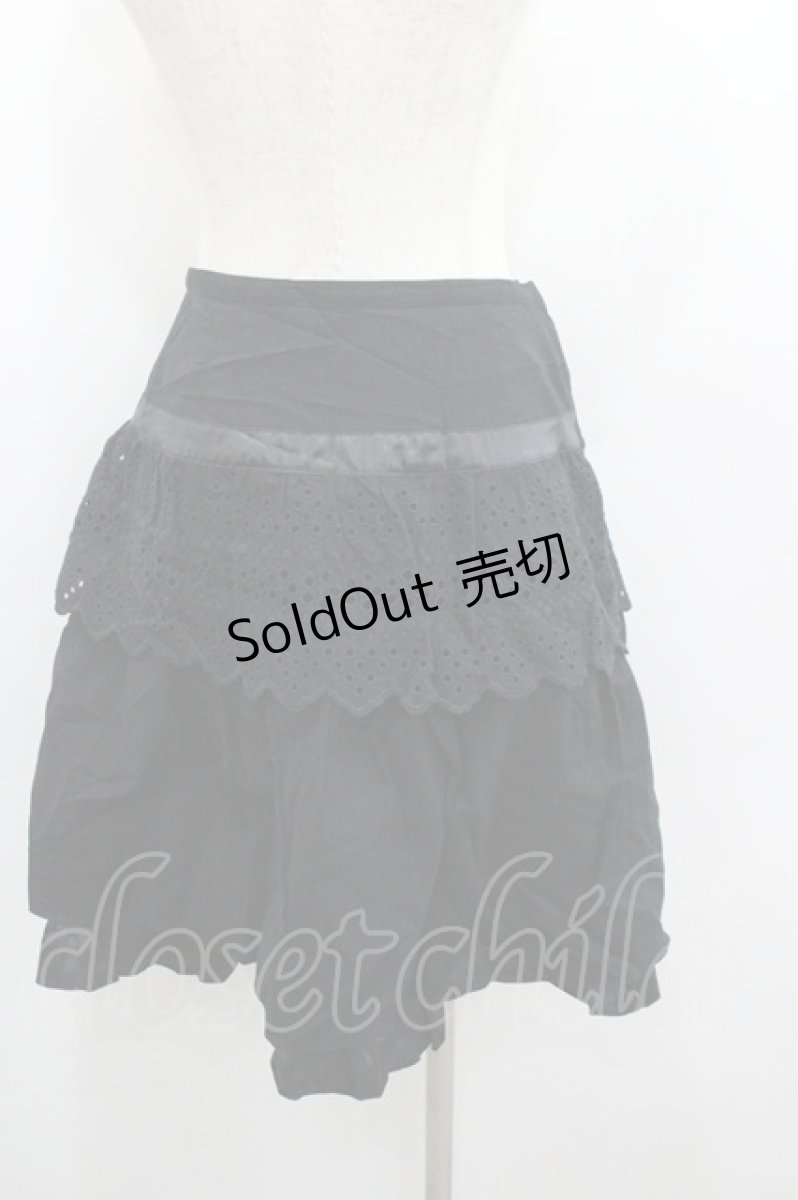 画像3: Emily Temple cute / レースデザインスカート  黒 I-26-01-22-050-ET-SK-SA-ZI (3)