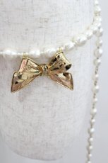 画像2: PINK HOUSE / リボンモチーフ使いパールチェーンベルト  ゴールドＸ白 I-26-01-22-069-LO-AC-SA-ZI (2)