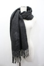 画像1: Jane Marple / 刺繍大判マフラー  黒 I-26-01-24-090-JM-ZA-SA-ZT643 (1)