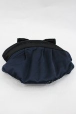 画像2: Maison de FLEUR / Alice リボンポーチ  紺 I-26-01-24-124-LO-BG-HR-ZI (2)