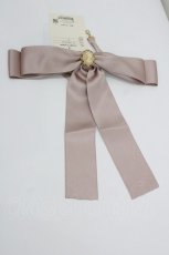 画像1: F&A / カメオ付きマスクリーフバレッタ  ピンクベージュ I-26-01-26-087-LO-ZA-SA-ZT610-F003 (1)