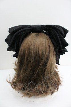 画像2: Hoshibako Works / お人形風ラッピングリボンカチューシャ  黒 I-26-01-27-014-LO-AC-SA-ZI