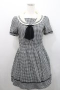 Fi.n.t / ギンガムチェックセーラーワンピース F 黒×白 I-26-01-29-040-CA-OP-TE-ZI