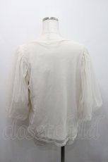 画像2: axes femme / チュール重ねボリューム袖プルオーバー  アイボリー I-26-01-29-009-AX-TO-SA-ZI (2)