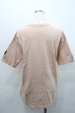 画像2: Karl Helmut / ロゴアップリケ半袖Tシャツ M ピンク I-26-01-31-017-EL-TS-SA-ZI