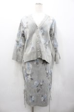 画像1: axes femme / フラワーニットトップス&スカートセットアップ  グレー I-26-02-01-052-AX-TO-SA-ZI (1)
