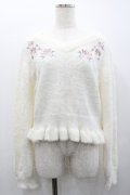axes femme / ローズ刺繍フェザーニット  アイボリー I-26-02-01-083-AX-TO-SA-ZI