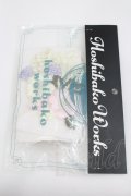 Hoshibako Works / フラワーモチーフソックス  ホワイト I-26-02-01-125-LO-ZA-SA-ZI