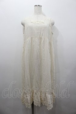 画像1: PINK HOUSE / 胸元カメリアニットモチーフノースリーブチュニック  キナリ I-26-02-06-081-LO-TO-SA-ZI