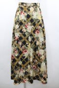 INGEBORG / ローズフラワーブーケチェックスカート  ブラック×イエロー I-26-02-06-096-LO-SK-SA-ZI