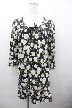 画像1: INGEBORG / 花柄Vネック胸元リボン長袖トップス 13号 ブラック I-26-02-06-012-LO-TO-SA-ZI