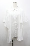 axes femme / ケープ風フレア袖ロングシャツ  白 I-26-02-08-001-AX-BL-HR-ZI