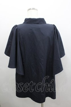 画像3: axes femme / ケープ風フレア袖ロングシャツ  黒 I-26-02-08-049-AX-BL-HR-ZI