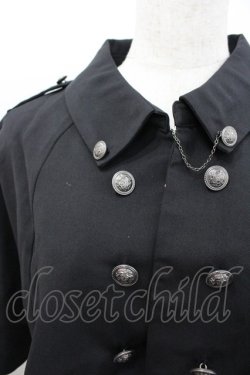 画像2: axes femme / チェーン付きダブル釦ケープ  黒 I-26-02-08-055-AX-JA-SA-ZI