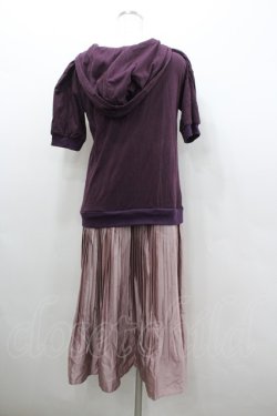 画像3: axes femme / フロント編み上げサテンプリーツ切替フードワンピース  ボルドーＸピンク I-26-02-08-074-AX-OP-SA-ZI