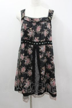 画像1: axes femme / フラワーブーケシフォンプリントジャンパースカート  黒Ｘピンク I-26-02-11-097-AX-OP-SA-ZI