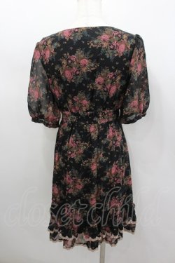 画像3: axes femme / 薔薇ブーケプリントウエストベルトデザインワンピース  黒ＸピンクＸブラウン I-26-02-11-124-AX-OP-SA-ZI