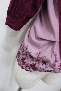 画像2: axes femme / 裾刺繍半袖トップス  パープル I-26-02-13-037-AX-TO-SA-ZI